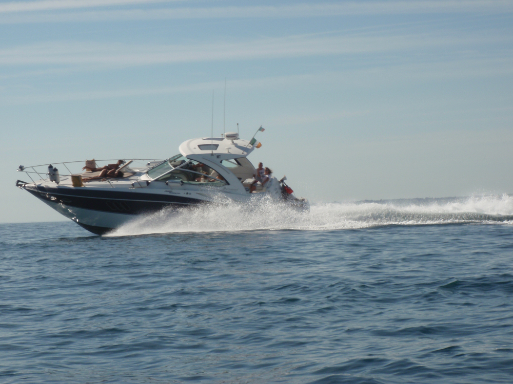 Speed Boat Cruise - Vilamoura - Vilamoura Boat Trip